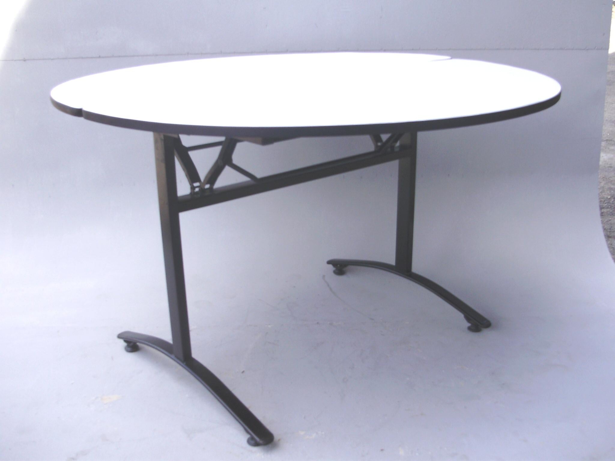 Heavy Duty Banquet Table - Afia Manufacturing Sdn Bhd, Afiah Trading Company