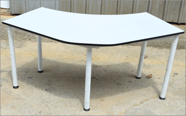 Triangle Table (Model CR26)