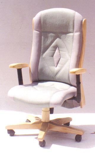 Highback Executive Chair (Model 518-PT)